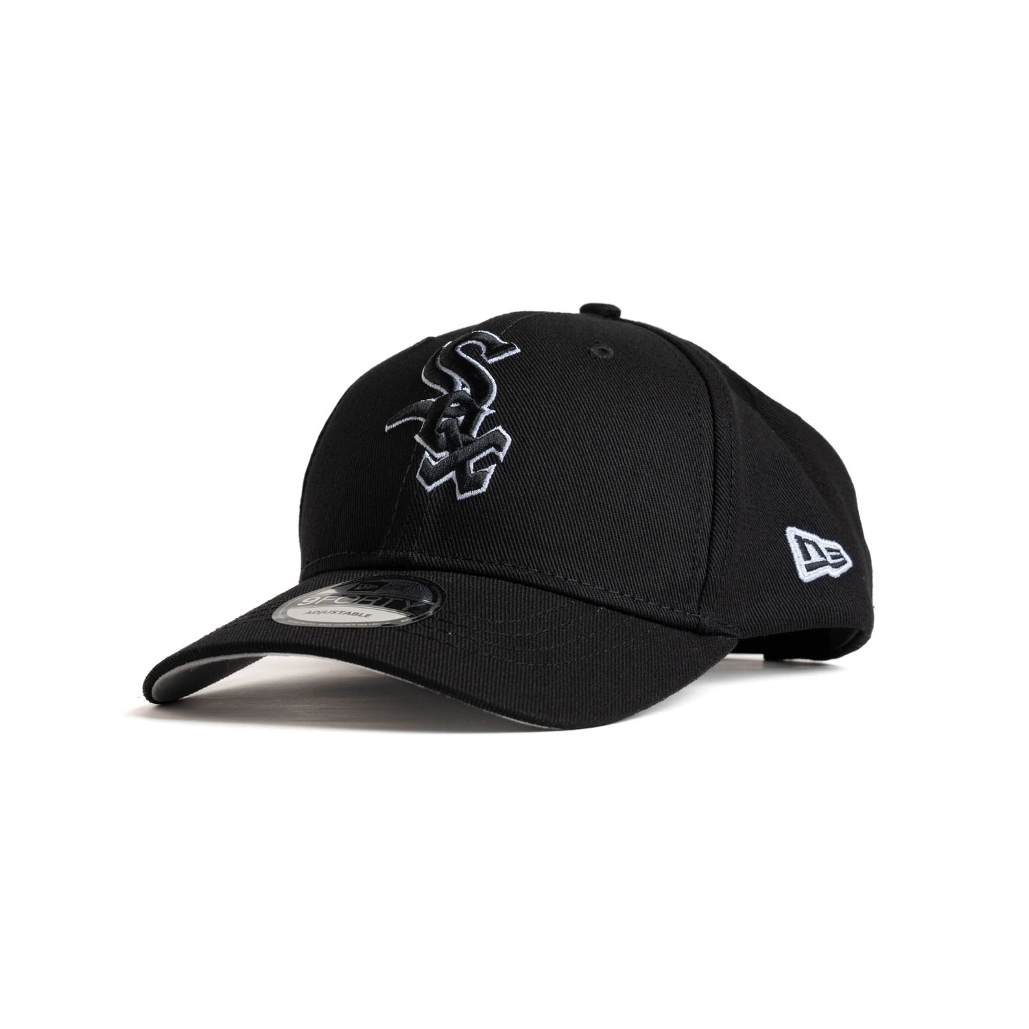 کلاه بیسبالی کتان گلدوزی SOX